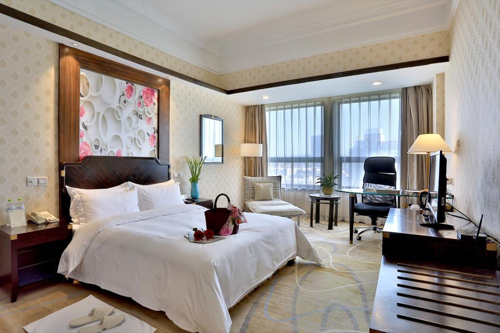 Hangzhou Long Hill Hotel Bagian luar foto